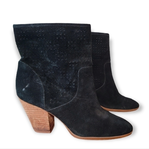 Enzo Angiolini | 6 Black Suede Gettup Boot Perforated Booties - Picture 1 of 13